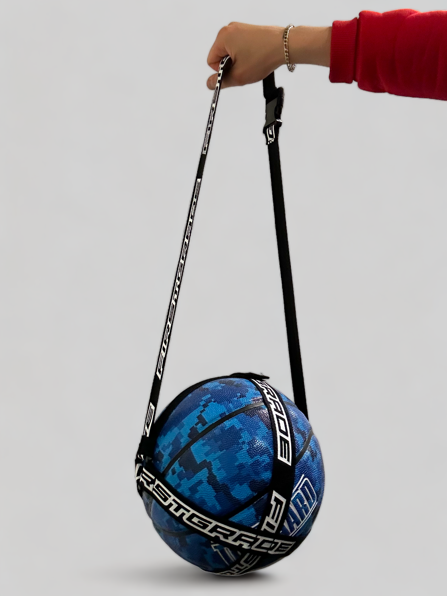 NIKI TOPGAARD X FG BASKETBALL BLUE