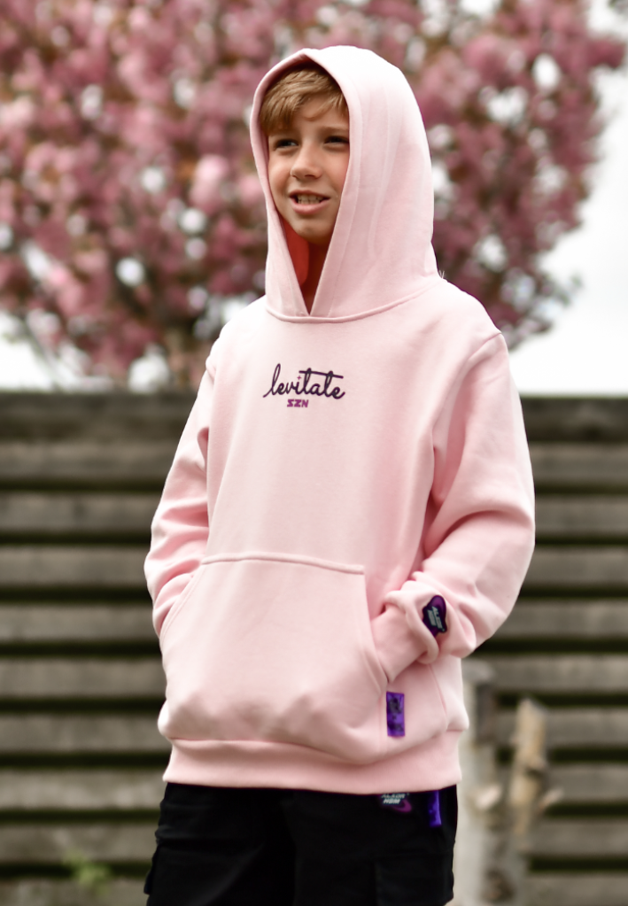 Alexander Husum - "Team" Hoodie