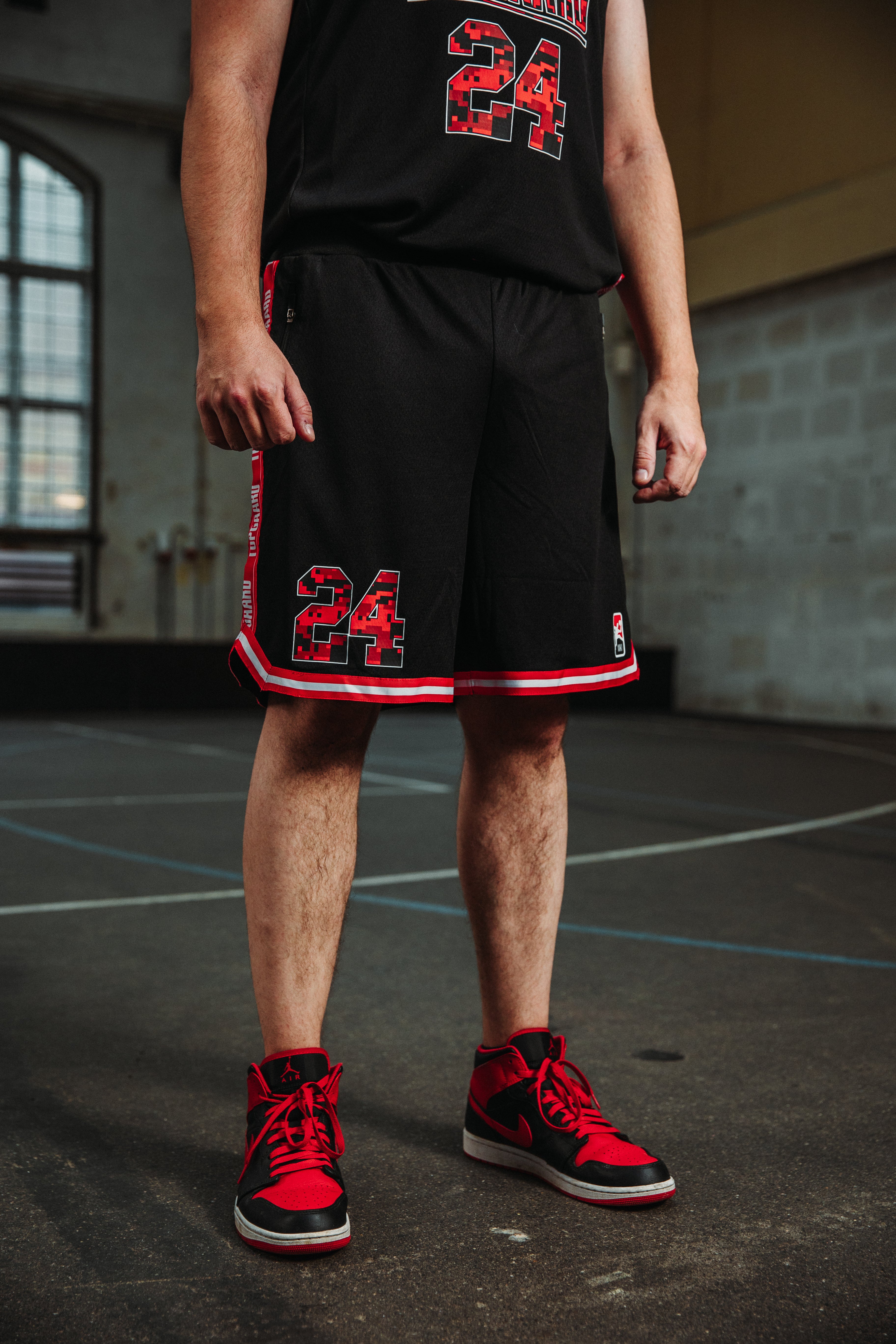 (2 Dele) Niki Topgaard - Dunk Jersey og Shorts