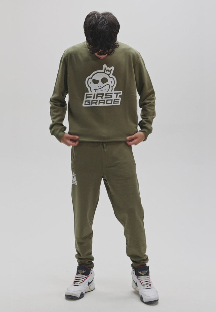 FirstGrade - CLUB - Army green crewneck